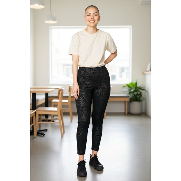 Nic + Zoe Wonder Stretch Embossed Shimmer Slim Pull on Black Pants Womens Size 4 - Picture 4 of 16